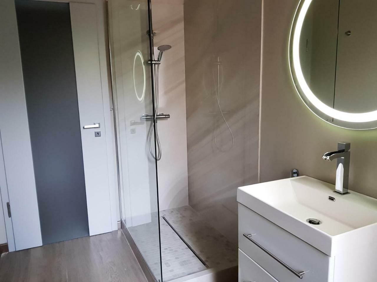 Rubio Residence - Accmonia Luxury Apartment Arad Kültér fotó
