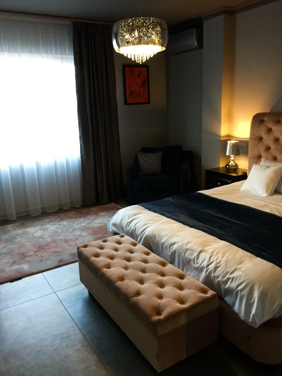 Rubio Residence - Accmonia Luxury Apartment Arad Kültér fotó