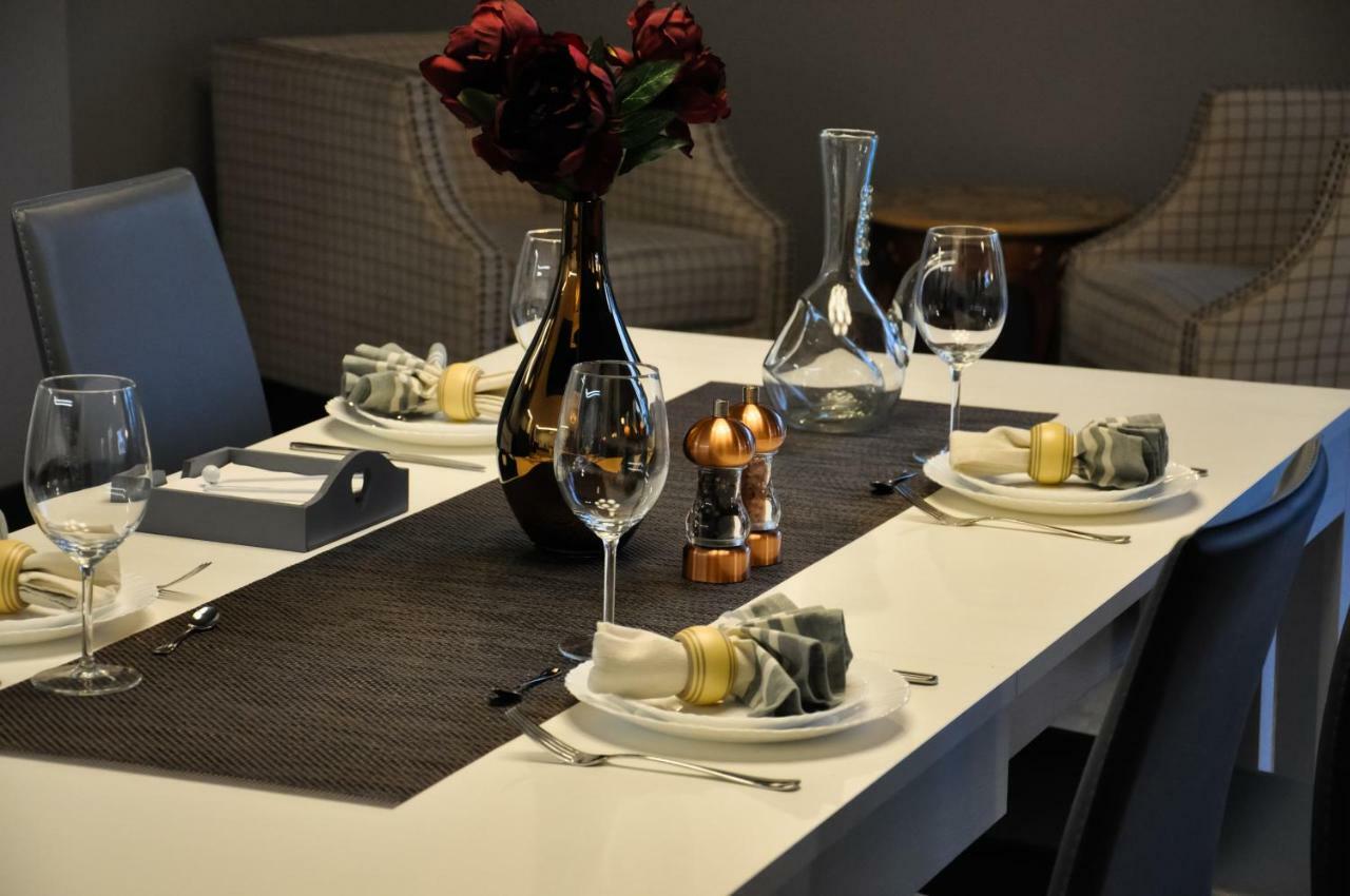 Rubio Residence - Accmonia Luxury Apartment Arad Kültér fotó