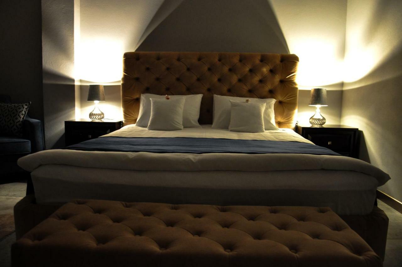 Rubio Residence - Accmonia Luxury Apartment Arad Kültér fotó